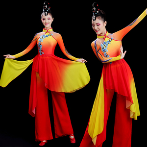秧歌服演出服女2022年新款扇子舞蹈服装古典广场舞套装飘逸中国风