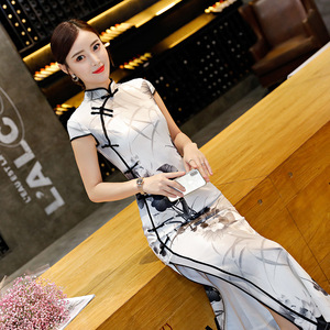 气质新款复古修身时尚日常改良长款丝绸旗袍连衣裙演出中国风走秀