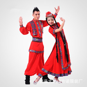 维吾人族服装新疆