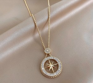 周大福焕美微镶八芒星卫衣项链女轻奢小众毛衣链气质网红嘻哈饰品