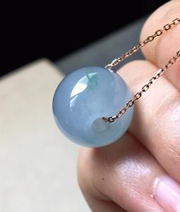 拍卖天然缅甸翡翠路路通吊坠冰种飘花桶珠转运单珠男女款配珠吊坠