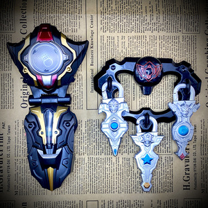 泰迦奥特曼变身器火花手镯可感应光饰钥匙套装儿童男孩召唤器玩具