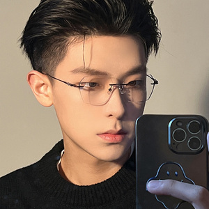 超轻纯钛无边框近视眼镜男潮素颜可配度数纯欲大框显瘦眼睛架平光