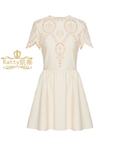 valentino连衣裙 华伦天奴女装 白色圆领镂空裙子 21新款折扣代购