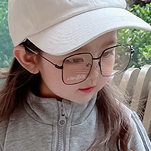 金属黑色儿童防蓝光眼镜女童方框上网课小学生手机电脑眼睛近视镜
