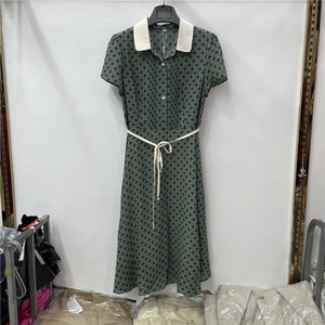 艾尔菲洋8020 2022夏季新款高端气质显瘦百搭方领连衣裙大码女装