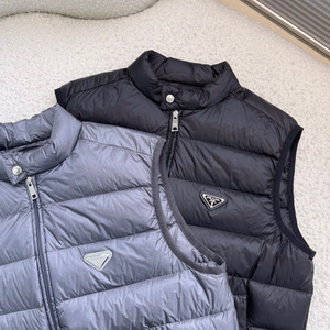 香港代购prada普拉达马甲男装秋冬季男生新款羽绒白鸭绒背心外套