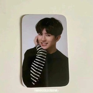 蔡徐坤小卡周边swin-s纪念礼品珍藏品周边高清同款