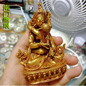 尼泊尔莲师佛像