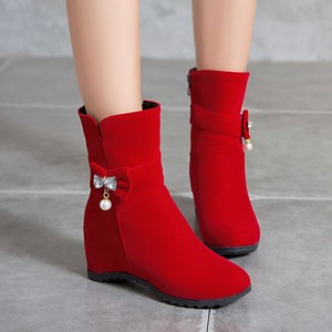 大码秋冬季女新款黑红色时尚蝴蝶结婚鞋内增高坡跟金丝绒面短靴子