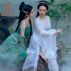 影楼摄影写真青蛇白蛇古装主题汉服抖音网红同款演出古风闺蜜服装