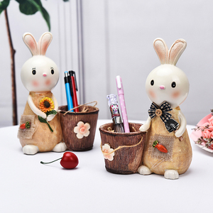 创意可爱兔子笔筒存钱罐办公室桌面摆件女孩儿童女生教师生日礼物