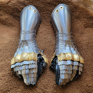 现货-中世纪晚期连臂哥特式三指铁手铠甲板甲护手真人可穿戴包邮