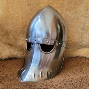 现货-意式诺曼尖下巴盔 十字军头盔早期巨盔 牛皮内村可穿戴包邮