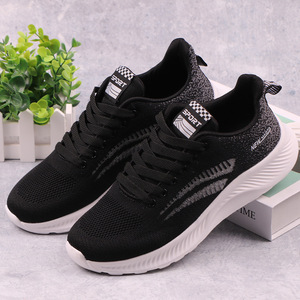 金木鱼运动鞋男