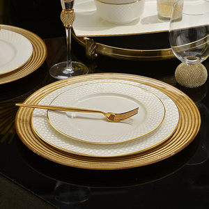 骨瓷金边盘子菜盘家用组合简约陶瓷深盘汤盘纯白浮雕餐具碗碟套装