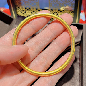 周大福焕美古法传承手镯女款素圈越南沙金3d硬金工艺仿真黄金实心