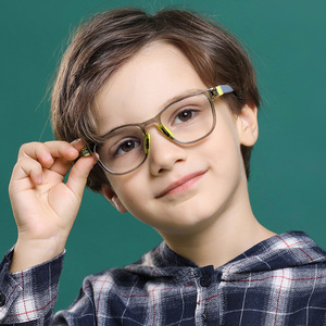 超轻tr近视眼镜儿童可配弱视散光防蓝光手机电脑护目硅胶舒适学生