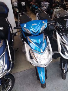 电动车 摩托 摩托车 225_300