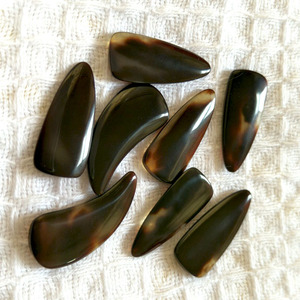 包邮古筝假指甲双面弧凹槽加厚成人专业演奏款考级古筝指甲送胶布