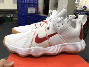 台湾101代购nike耐克 react hyperset男排球鞋ci2955-160