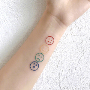 彩色笑脸网红爆款纹身贴防水持久手腕小图案卡通纹身贴纸泫雅同款