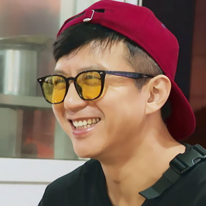 哈哈哈哈哈邓超同款墨镜男潮个性透明黄色眼镜复古方形铆钉太阳镜