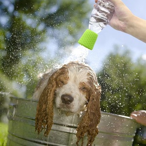 便携式宠物清洁淋浴花洒喷头户外硅胶宠物淋浴头户外宠物清洁用品