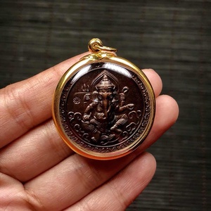 龙婆禅南 2546年 一期 象神 鲁士 红铜 金壳带卡 泰国佛牌正品