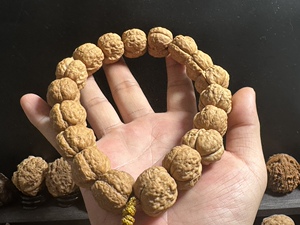 0015801421568cjf淘宝野生小核桃手串1.8-2.