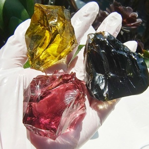 混色安德鲁光工琉璃原石 一组三个 安达拉水晶原石 矿物 套组