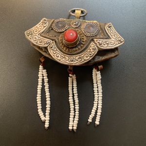 西藏手工牦牛皮老钱包藏传藏牧民针线包老物件古董收藏清朝时期