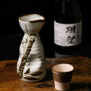 日本清酒壶