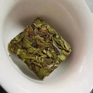 水仙茶 正山小种金骏眉大红袍乌龙茶新茶叶浓香型兰花香茶饼500克