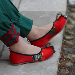 云南农村手工布鞋原创古风绣花鞋女汉服鞋民族风女鞋浅口布鞋女夏