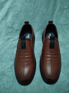 红蚂蚁品牌超纤PU皮时尚透气套头圆头纯色男款商务休闲皮鞋单鞋