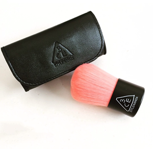 韩国正品3CE 便携式腮红刷散粉刷软毛粉色可爱赠皮套 蘑菇刷 包邮
