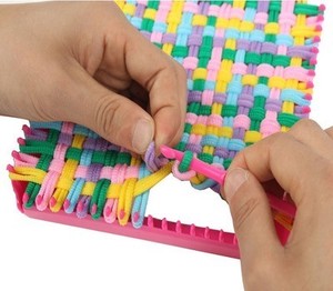 儿童手工DIY制作布艺钱包 彩虹编织机 织布机橡皮筋 女孩玩具包邮