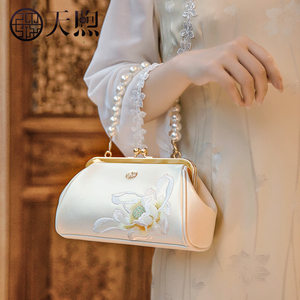 Pmsix天煦女包中国风新中式夏季白色刺绣旗袍包手提单肩斜挎小包