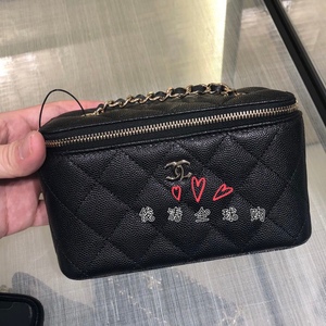 chanel香奈儿2020新款荔枝纹牛皮化妆盒相机包小方盒长款盒子包