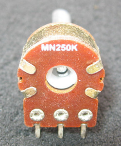 MN 250K 铁壳双连平衡专用电位器  送配套双面电路板1块
