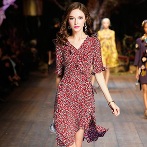 代购大牌真丝修身连衣裙