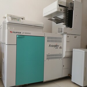000人付款淘宝富士570 frontier 激光数码彩扩机 照片冲印设