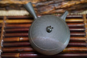 日本进口常滑烧水野阳景纸揉窑变紫色工艺马未都九宫壶匠人茶壶