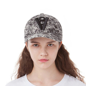 韩国vibrate现货 圆顶弯檐 可调节 男女情侣 大v8刺绣棒球帽