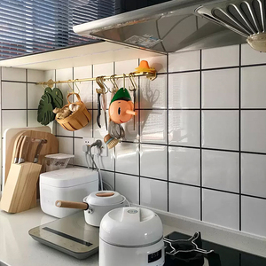 网红北欧面包砖小方砖厨房墙砖卫生间小白砖厨卫浴室厕所瓷砖奶茶