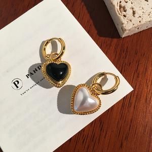随心配 黑白双面爱心珍珠耳环复古ins风高级感桃心心形长款耳坠