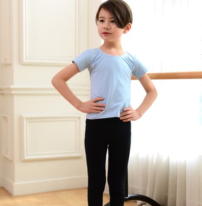 韩国进口儿童舞蹈练功服男孩少儿演出跳舞芭蕾考级打底t恤黑长裤4