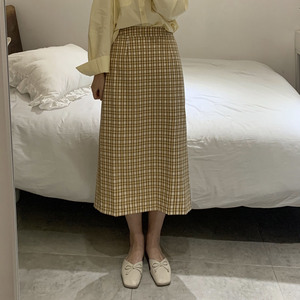 黄格子直筒半身长裙