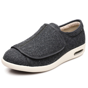 适合拇指外翻的鞋